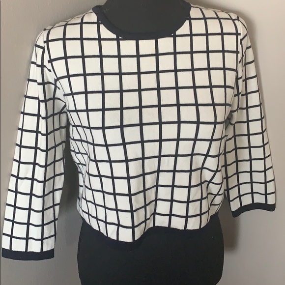Forever 21 Chic Grid Sweater Size S - Picture 3 of 5